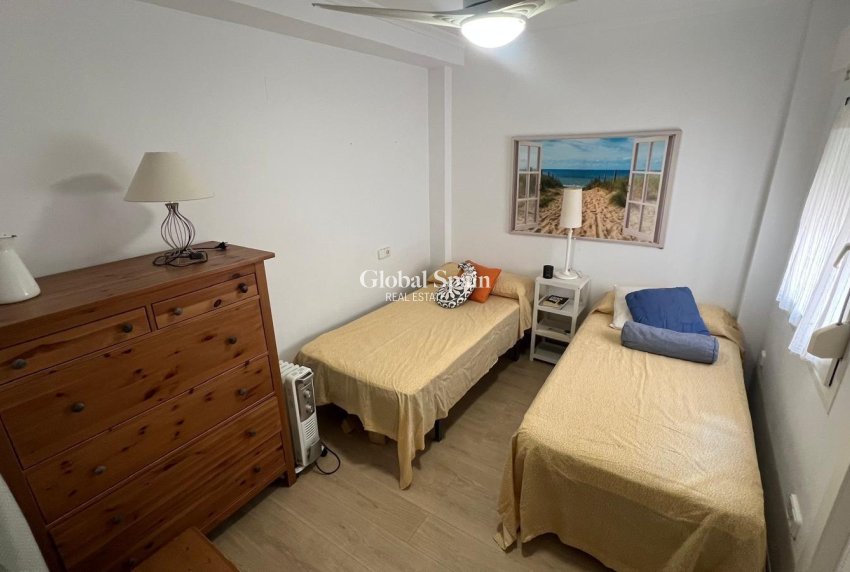 Revente - PENTHOUSE -
TORREVIEJA - La Mata pueblo