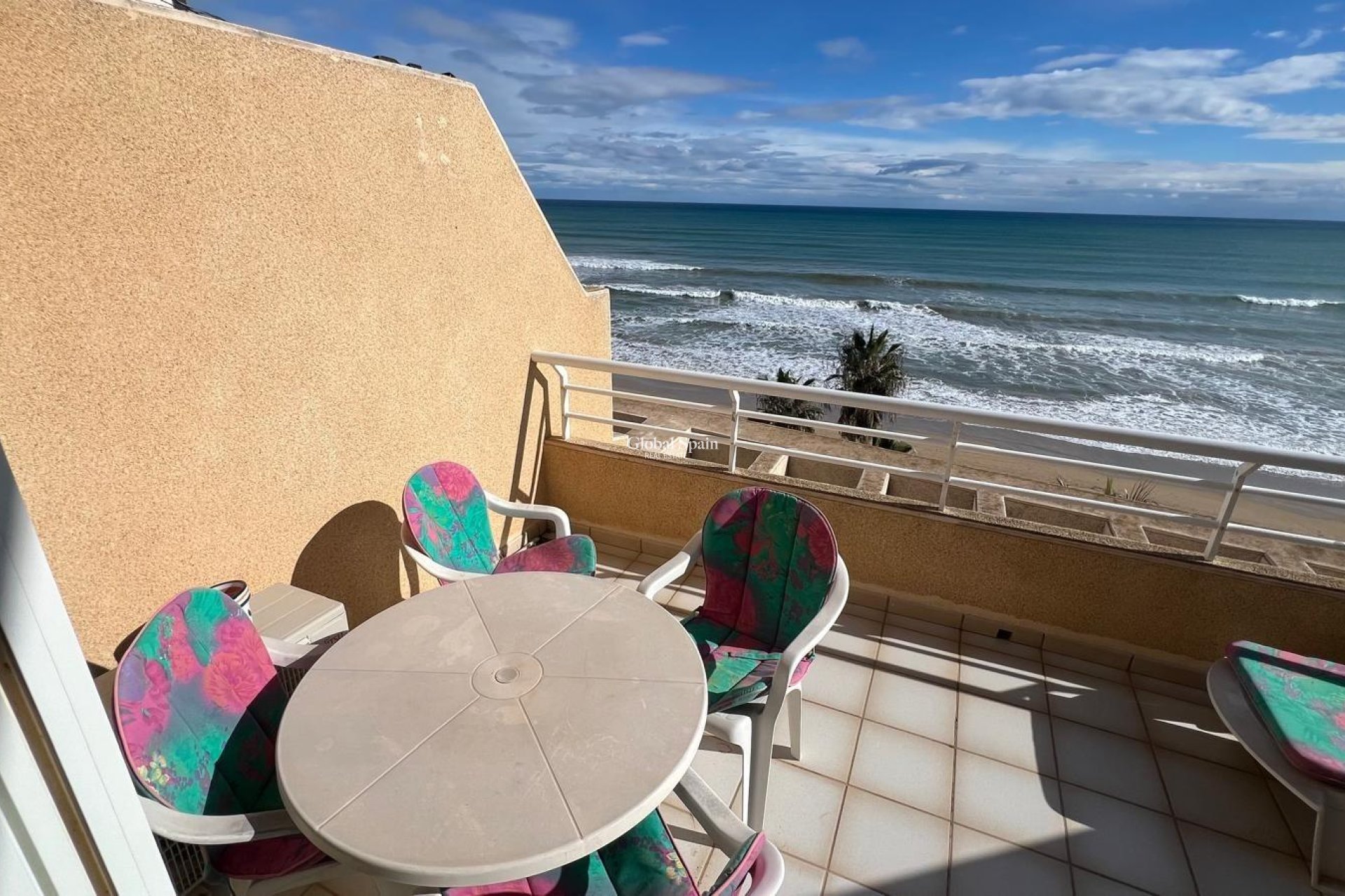 Revente - PENTHOUSE -
TORREVIEJA - La Mata pueblo