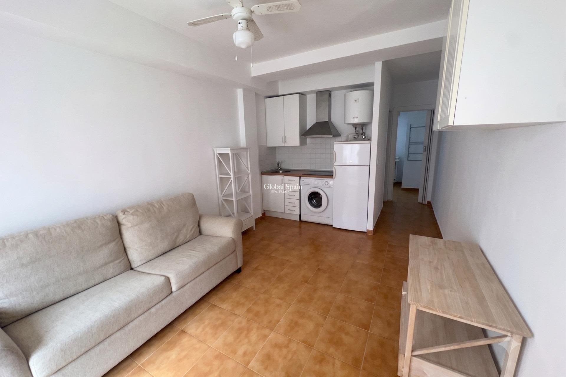 Revente - PENTHOUSE -
TORREVIEJA - La Mata pueblo