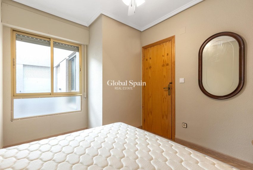 Revente - Penthouse -
TORREVIEJA - La Mata