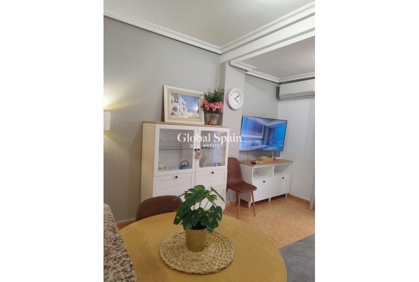 Revente - PENTHOUSE -
TORREVIEJA - La Mata