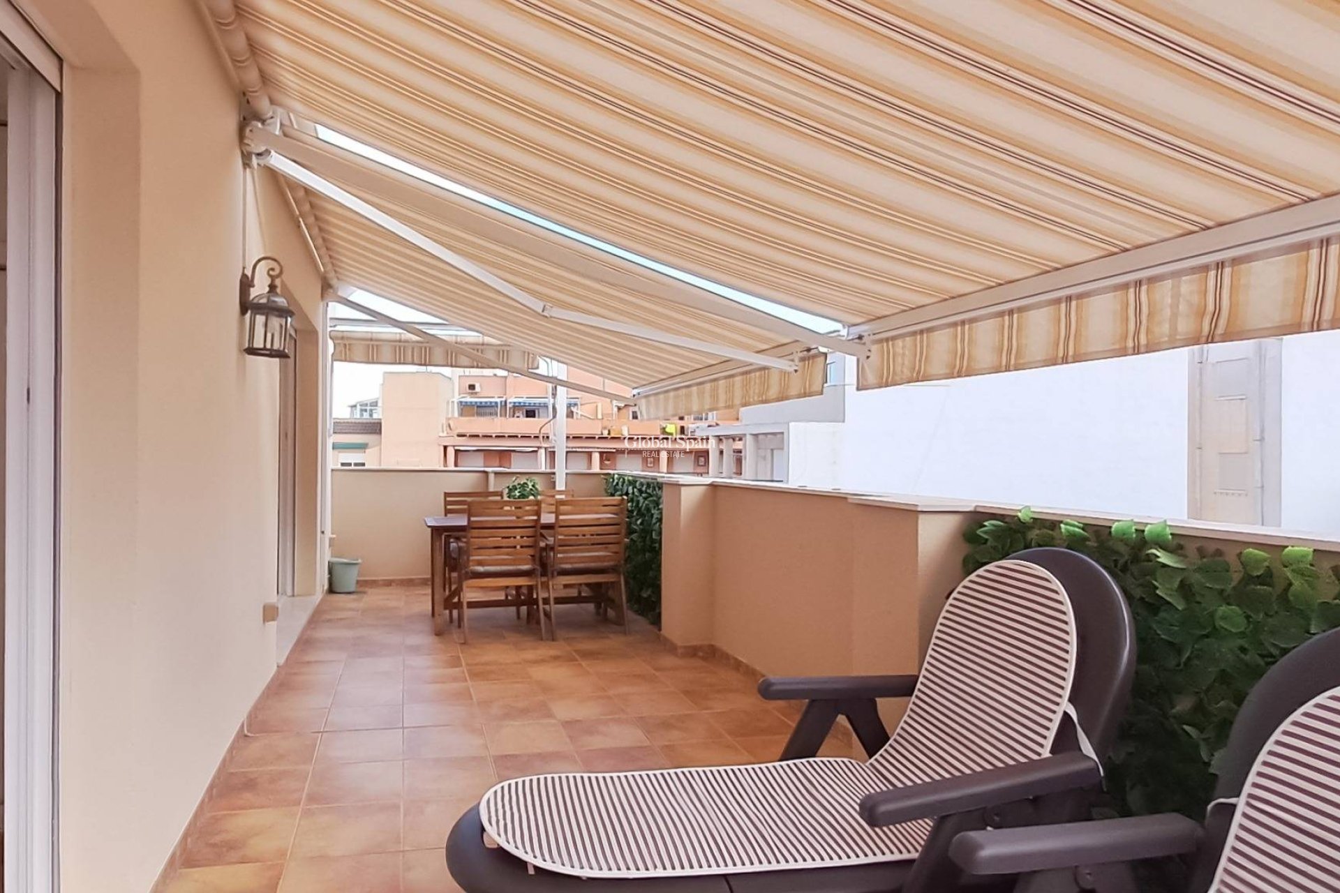 Revente - PENTHOUSE -
TORREVIEJA - La Mata