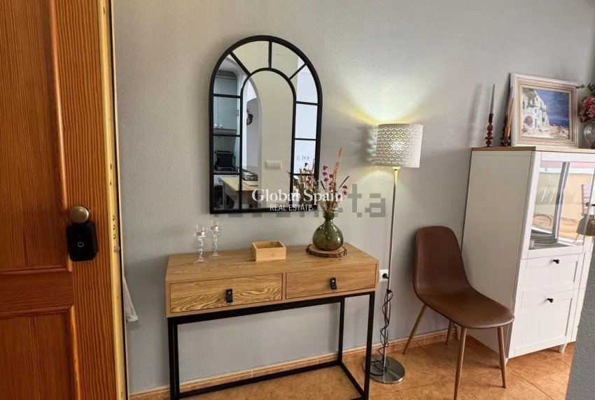 Revente - PENTHOUSE -
TORREVIEJA - La Mata