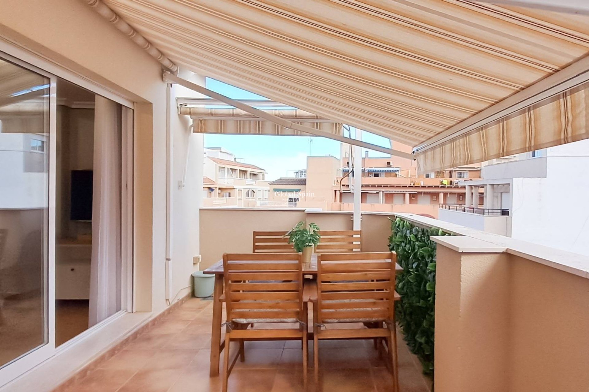 Revente - PENTHOUSE -
TORREVIEJA - La Mata