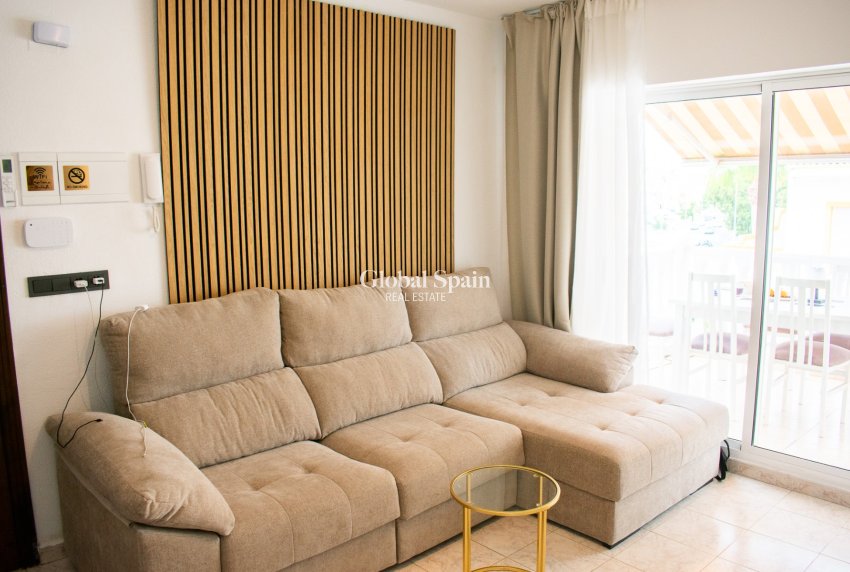 Revente - PENTHOUSE -
TORREVIEJA - La Mata