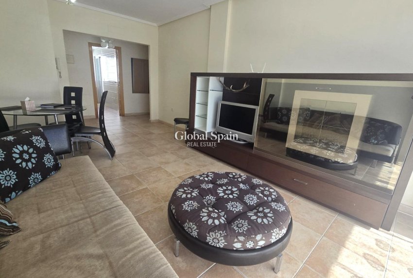 Revente - PENTHOUSE -
TORREVIEJA - La Veleta