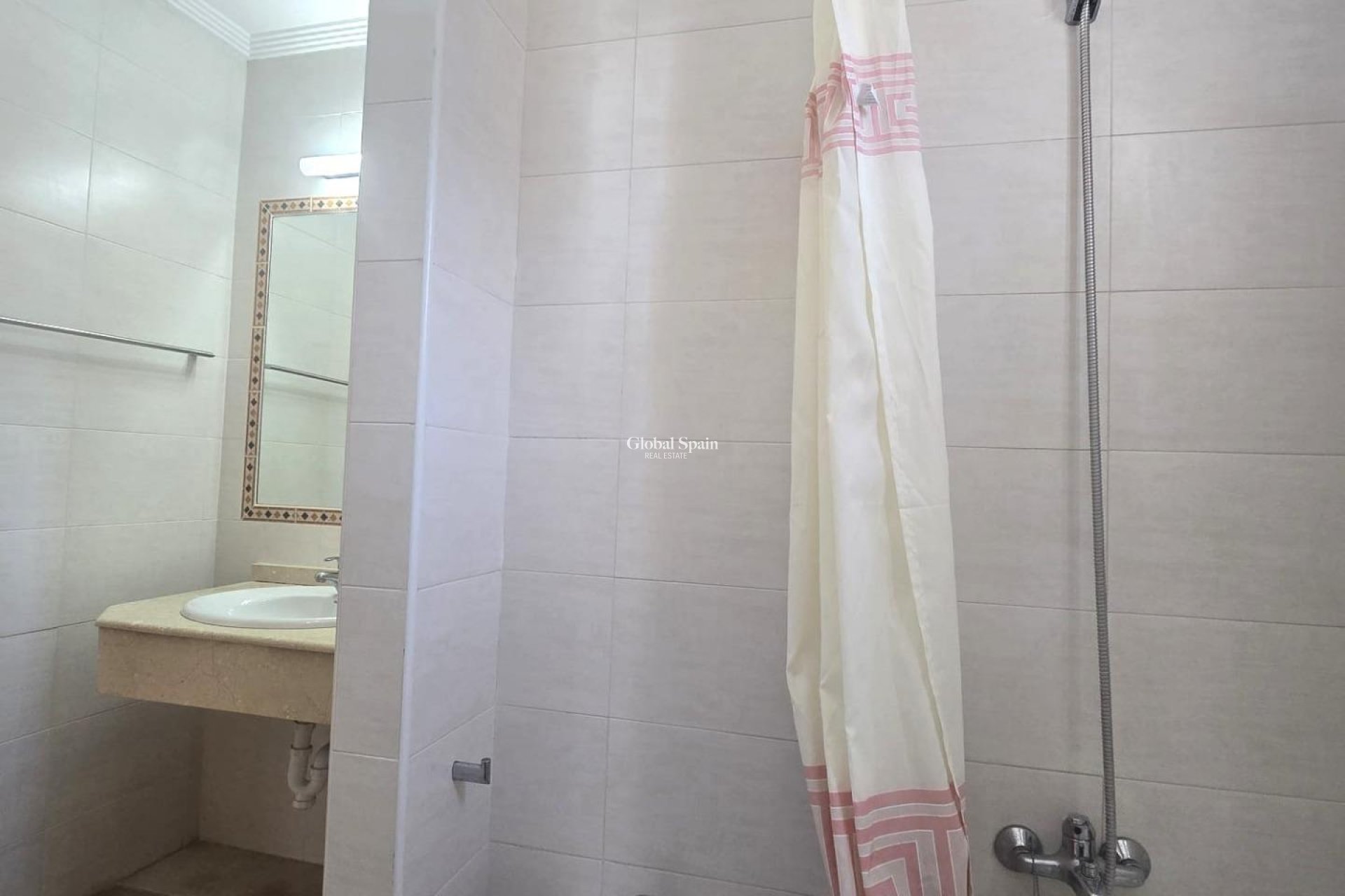 Revente - PENTHOUSE -
TORREVIEJA - La Veleta