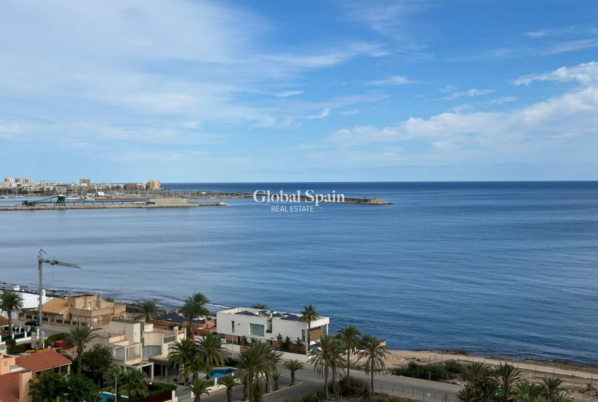 Revente - Penthouse -
TORREVIEJA - La Veleta