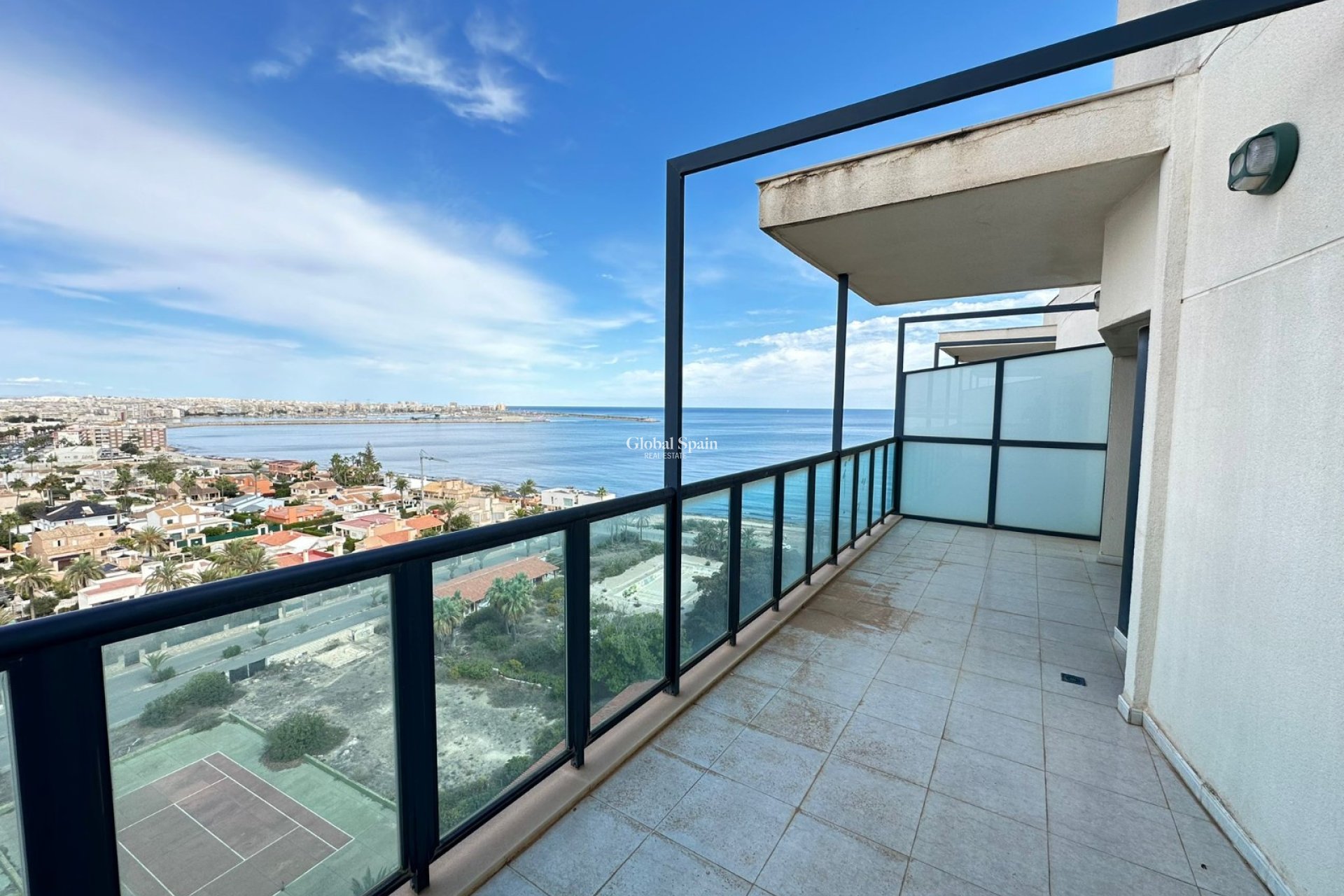 Revente - Penthouse -
TORREVIEJA - La Veleta