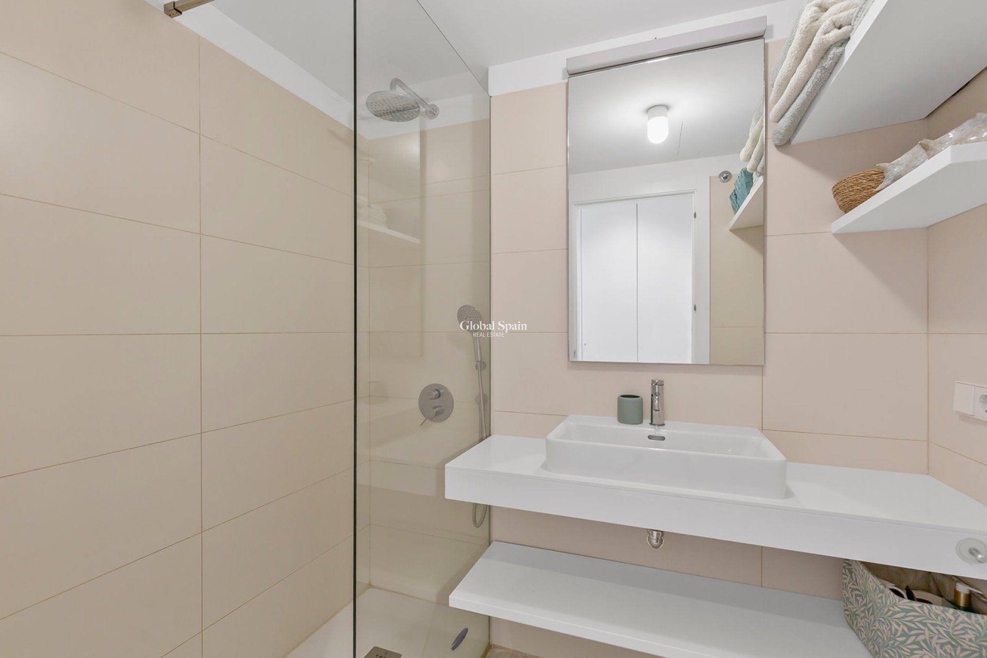 Revente - PENTHOUSE -
TORREVIEJA - LOS BALCONES - LOS ALTOS