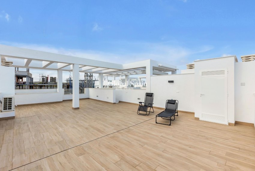 Revente - PENTHOUSE -
TORREVIEJA - LOS BALCONES - LOS ALTOS