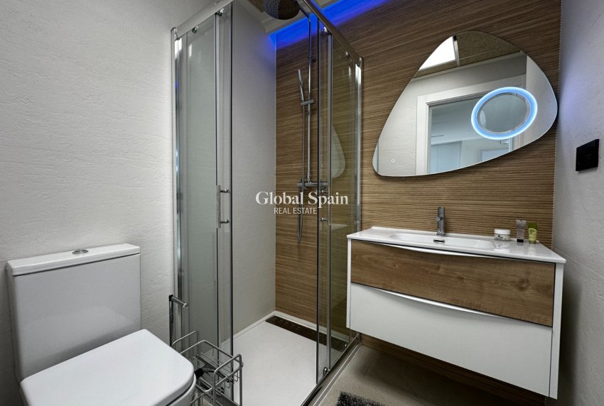 Revente - Penthouse -
TORREVIEJA - LOS BALCONES - LOS ALTOS