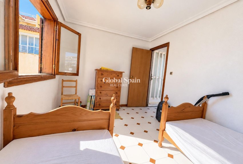 Revente - PENTHOUSE -
TORREVIEJA - Los Europeos