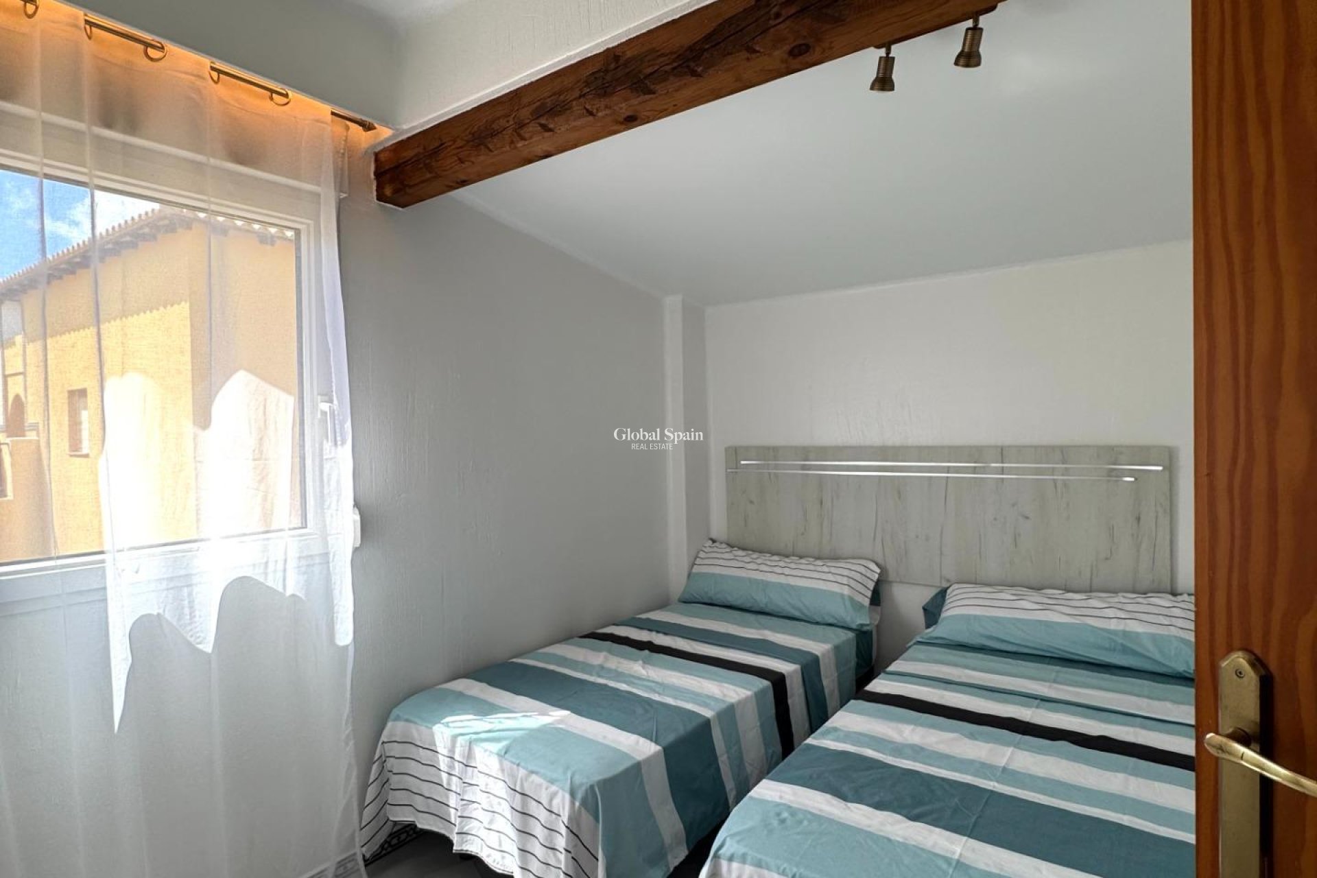 Revente - PENTHOUSE -
TORREVIEJA - Los Frutales