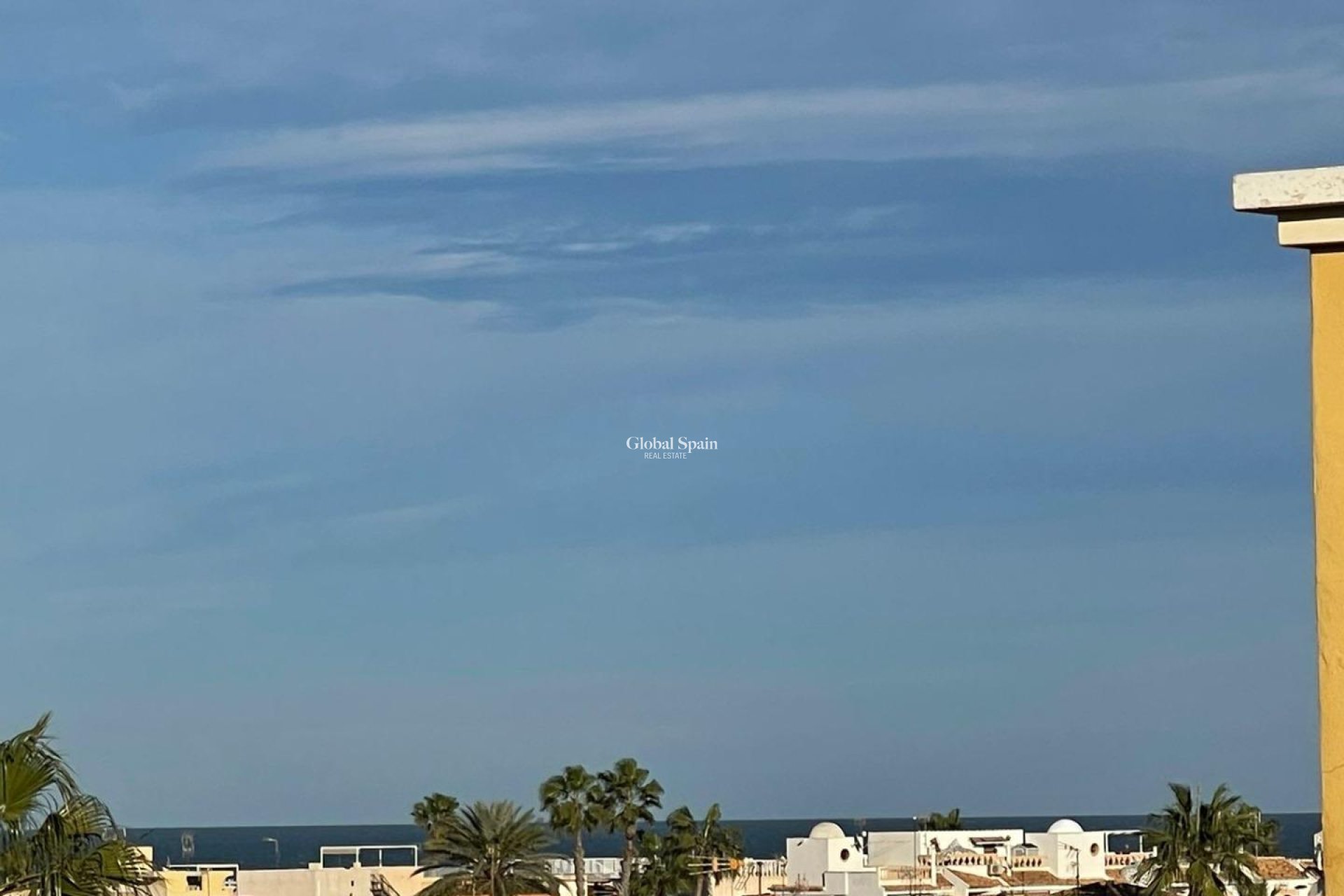 Revente - PENTHOUSE -
TORREVIEJA - Los Frutales