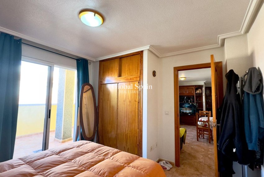 Revente - PENTHOUSE -
TORREVIEJA - Parque de las Naciones