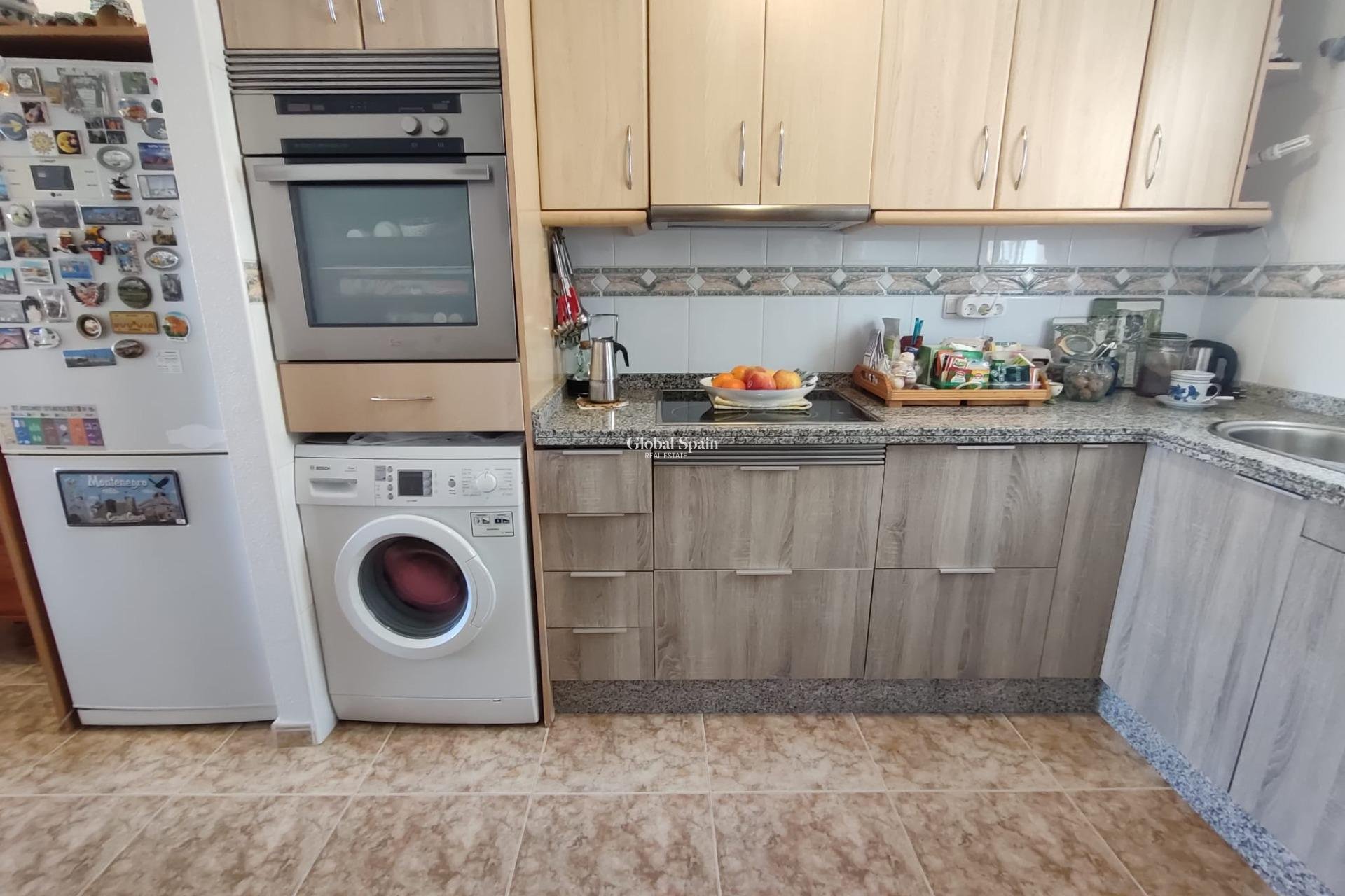 Revente - PENTHOUSE -
TORREVIEJA - Paseo maritimo