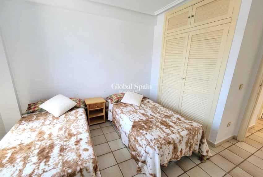 Revente - PENTHOUSE -
TORREVIEJA - Playa De La Mata