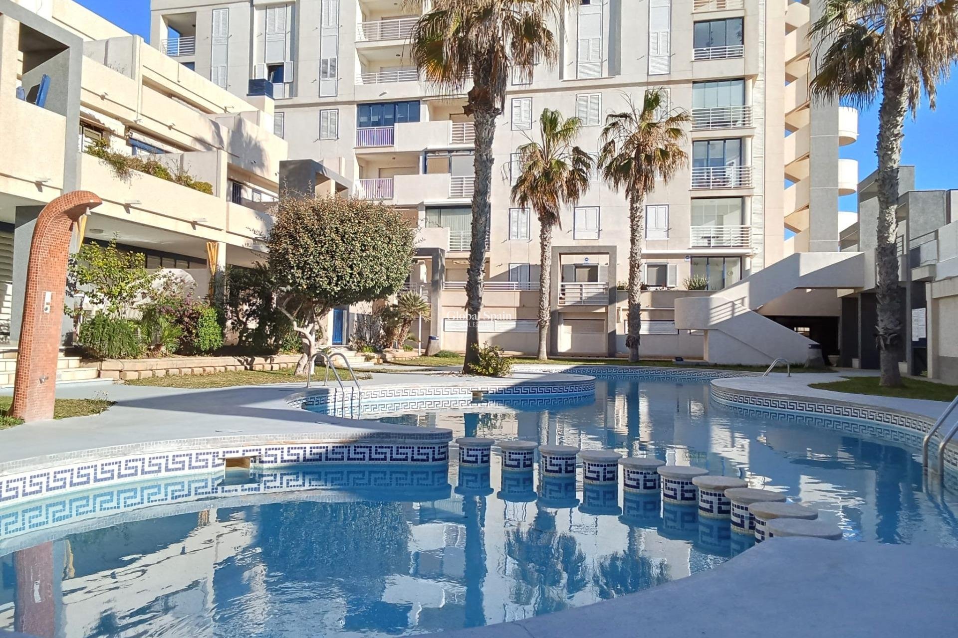 Revente - PENTHOUSE -
TORREVIEJA - Playa De La Mata