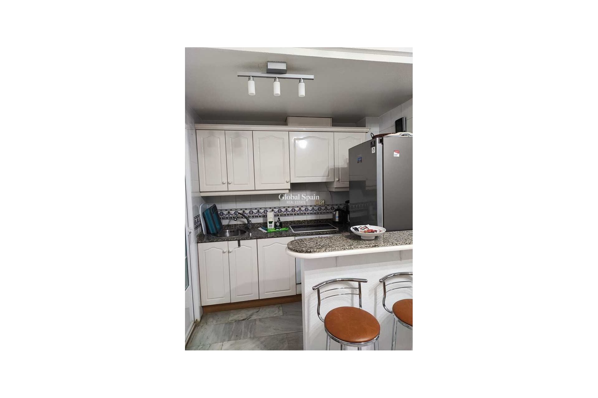 Revente - PENTHOUSE -
TORREVIEJA - Playa de los Locos