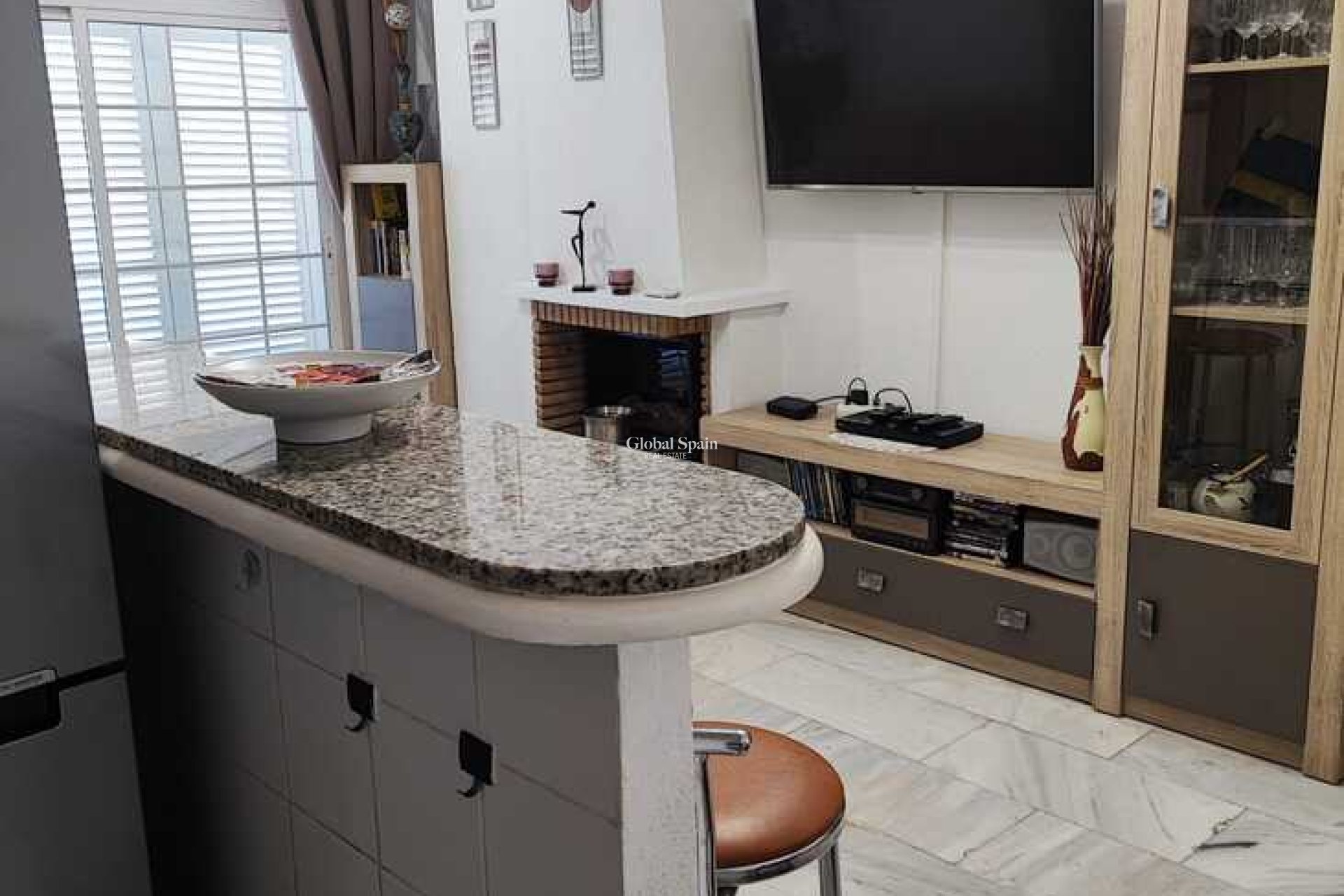 Revente - PENTHOUSE -
TORREVIEJA - Playa de los Locos