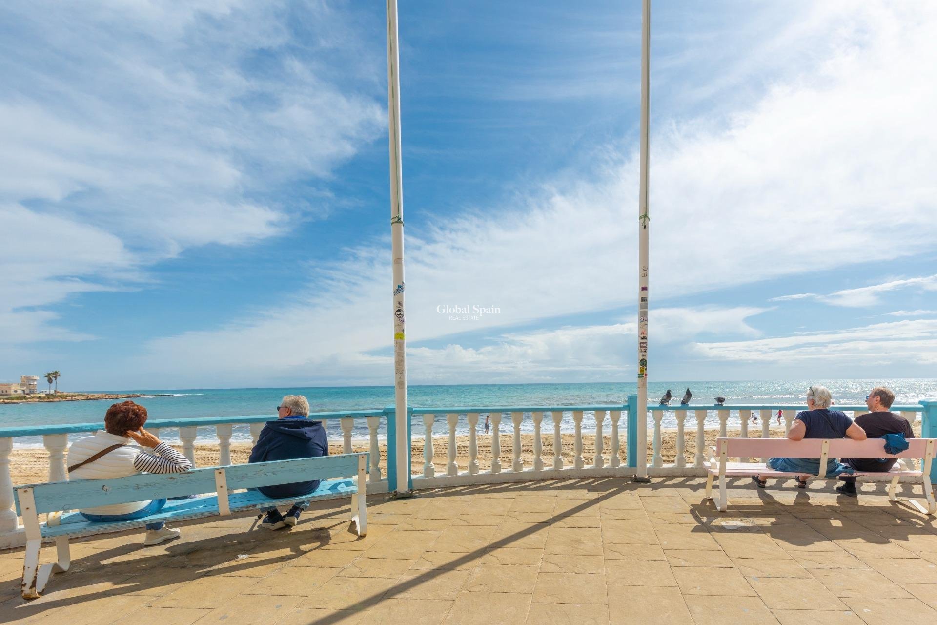 Revente - PENTHOUSE -
TORREVIEJA - Playa de los locos