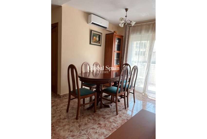 Revente - Penthouse -
TORREVIEJA - Playa del Cura