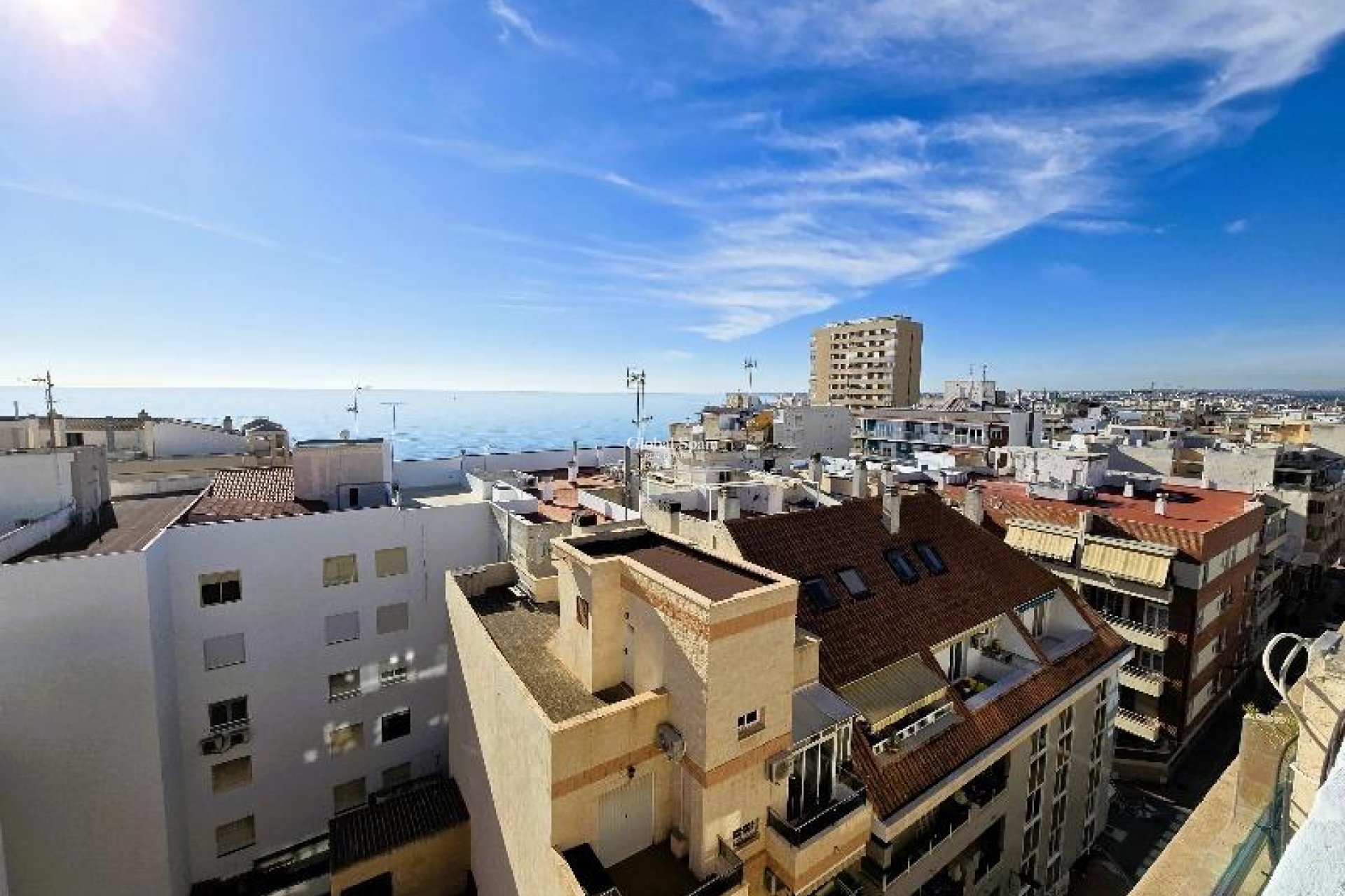 Revente - PENTHOUSE -
TORREVIEJA - Playa del Cura