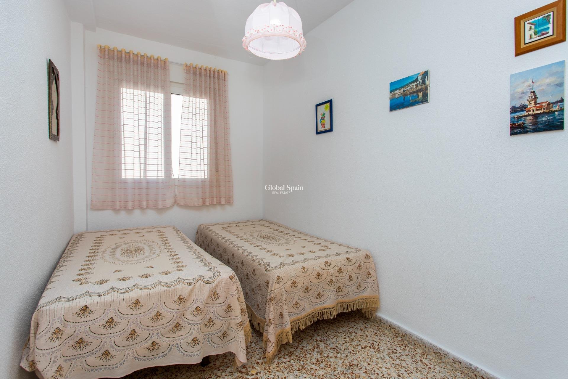 Revente - PENTHOUSE -
TORREVIEJA - Playa del Cura