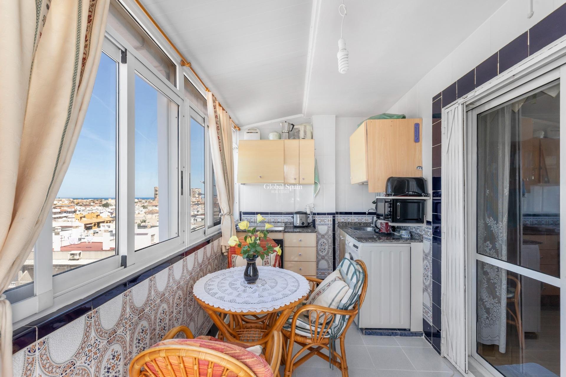 Revente - PENTHOUSE -
TORREVIEJA - Playa del cura