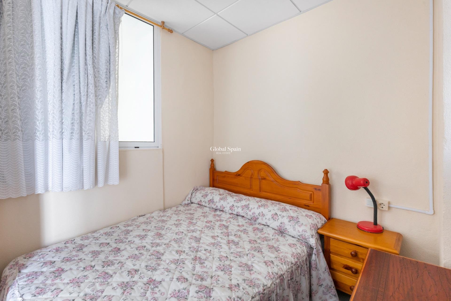 Revente - PENTHOUSE -
TORREVIEJA - Playa del cura