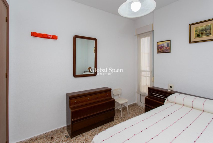 Revente - PENTHOUSE -
TORREVIEJA - Playa del Cura