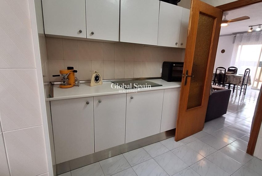 Revente - PENTHOUSE -
TORREVIEJA - Playa del Cura