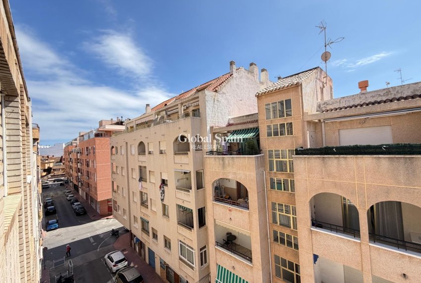 Revente - PENTHOUSE -
TORREVIEJA - Playa del Cura