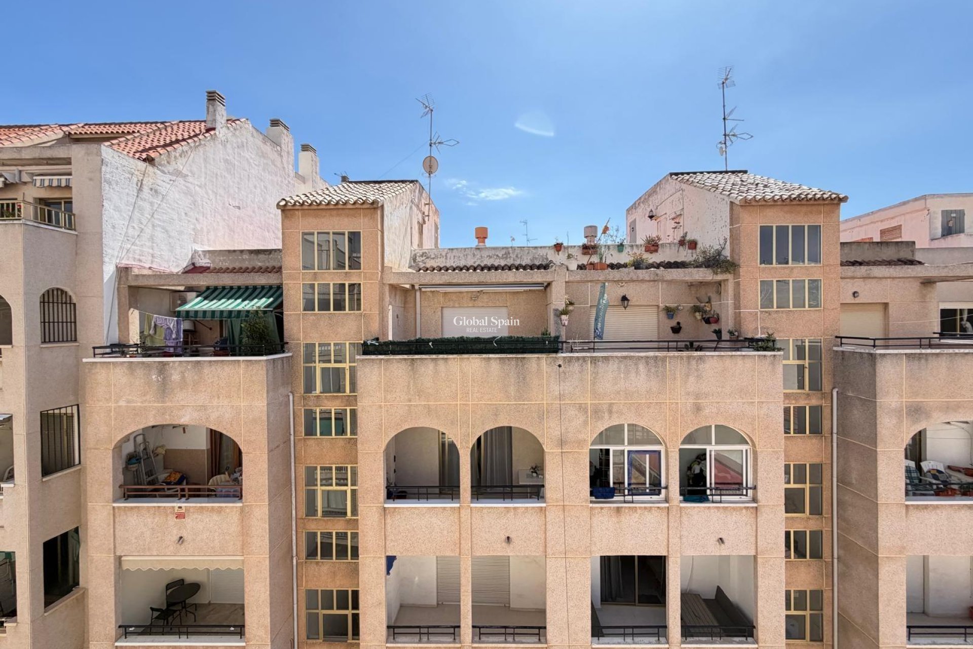 Revente - PENTHOUSE -
TORREVIEJA - Playa del Cura