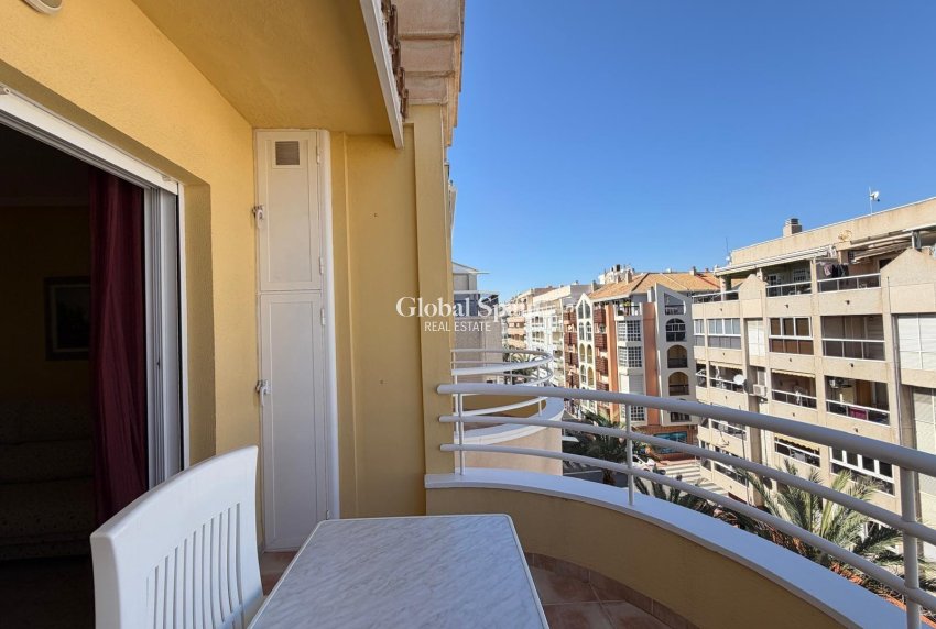 Revente - PENTHOUSE -
TORREVIEJA - Playa del Cura