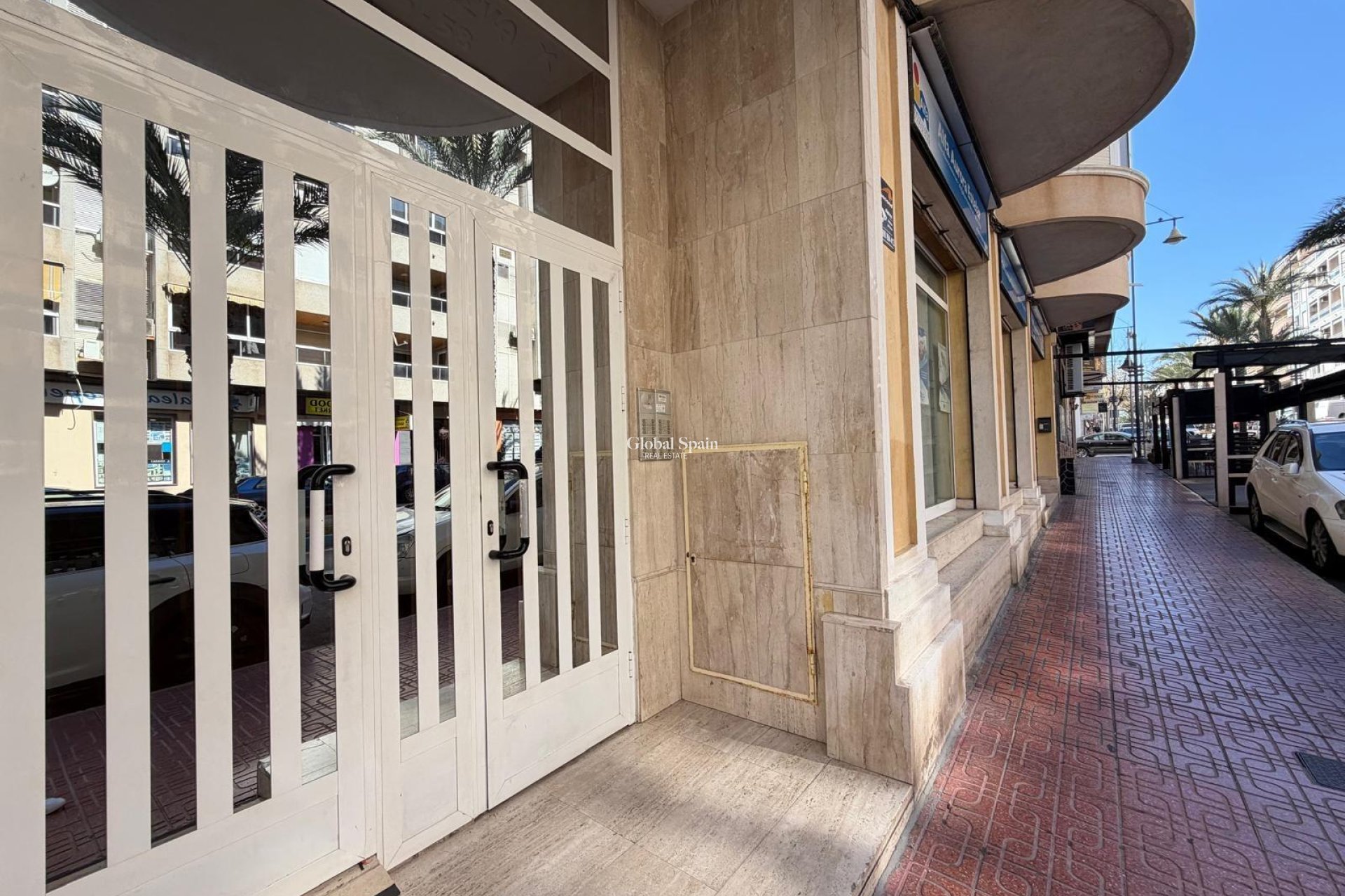 Revente - PENTHOUSE -
TORREVIEJA - Playa del Cura