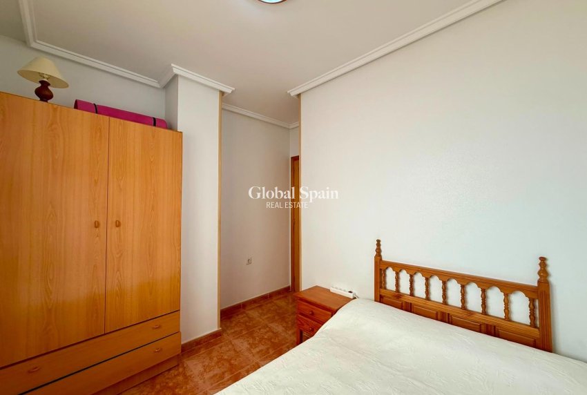 Revente - PENTHOUSE -
TORREVIEJA - Playa del Cura