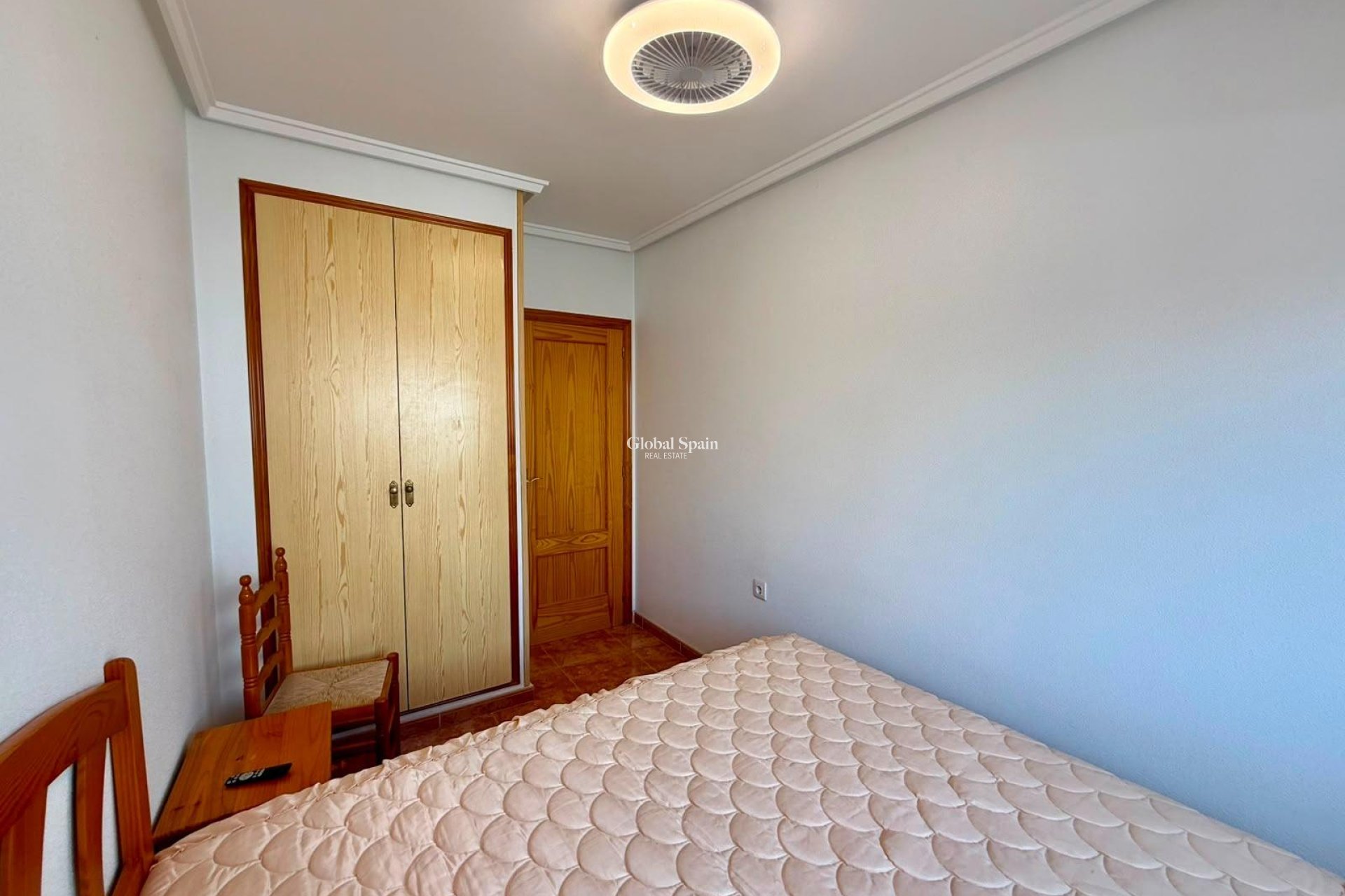 Revente - PENTHOUSE -
TORREVIEJA - Playa del Cura