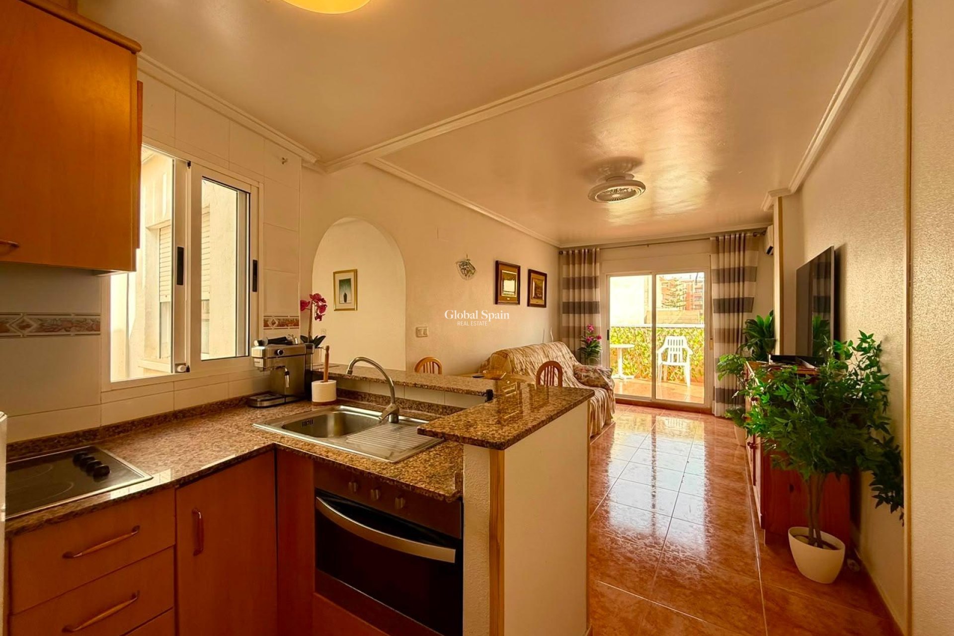 Revente - PENTHOUSE -
TORREVIEJA - Playa del Cura