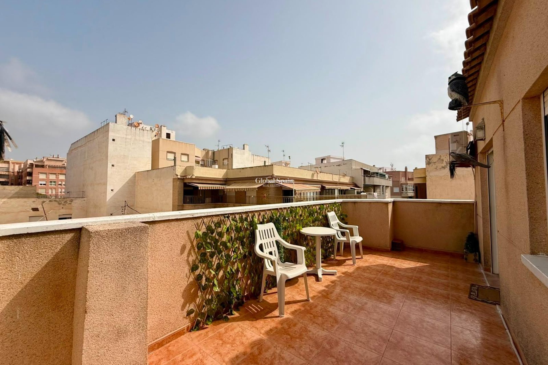 Revente - PENTHOUSE -
TORREVIEJA - Playa del Cura