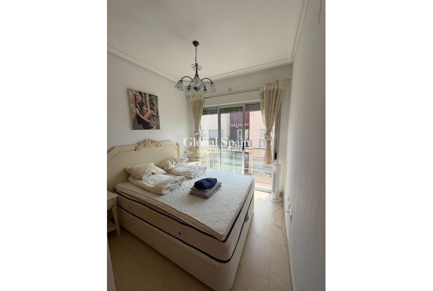 Revente - Penthouse -
TORREVIEJA - Punta Prima