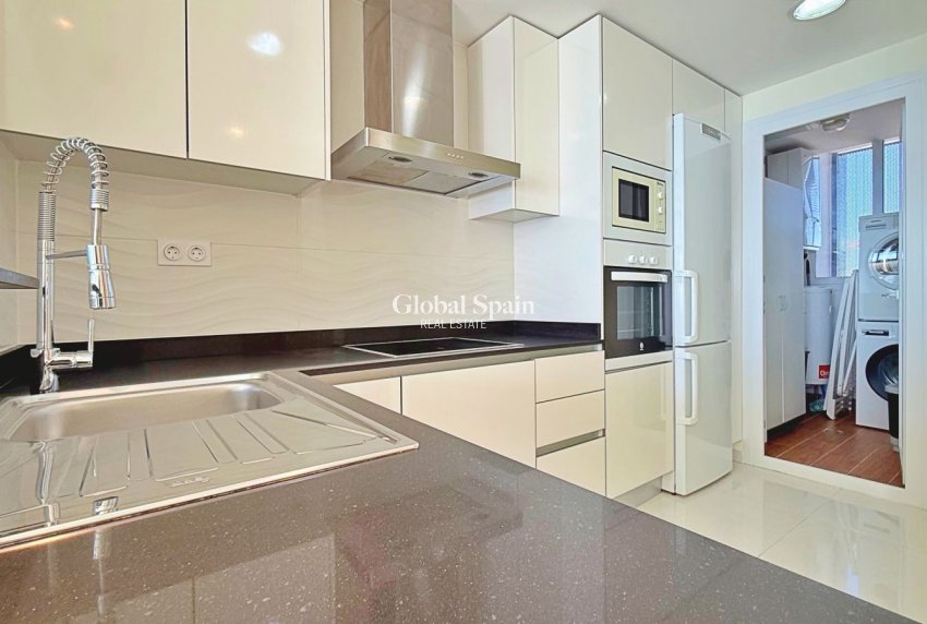 Revente - Penthouse -
TORREVIEJA - Punta Prima