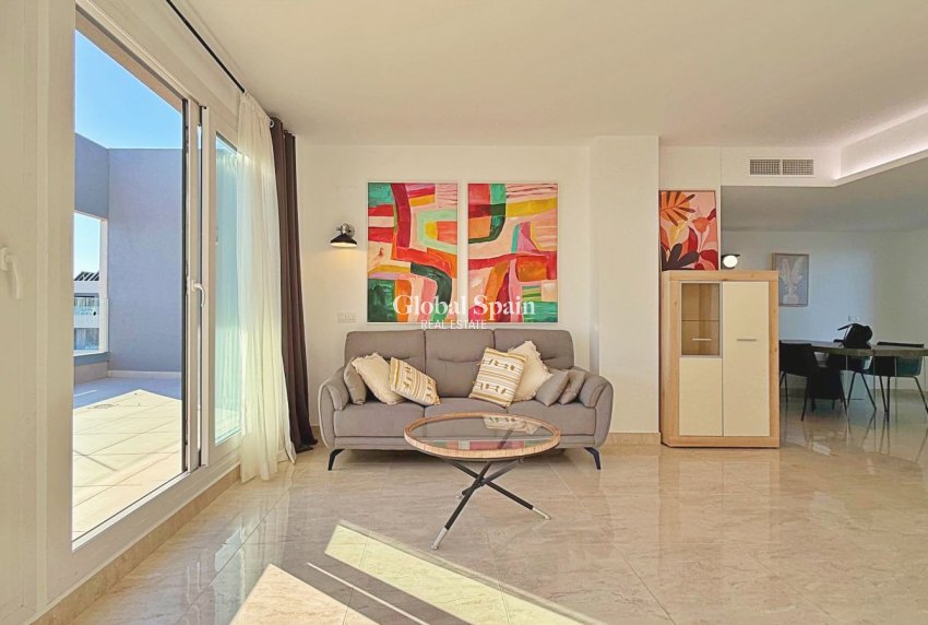 Revente - Penthouse -
TORREVIEJA - Punta Prima
