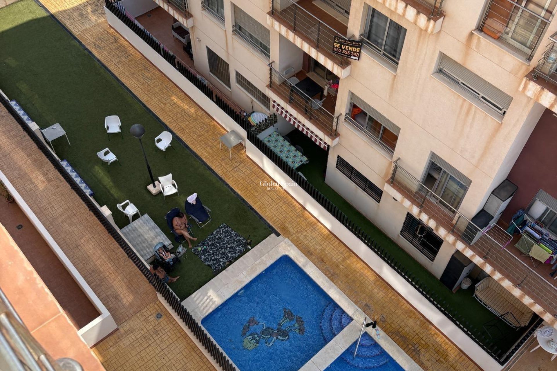 Revente - PENTHOUSE -
TORREVIEJA - Punta Prima