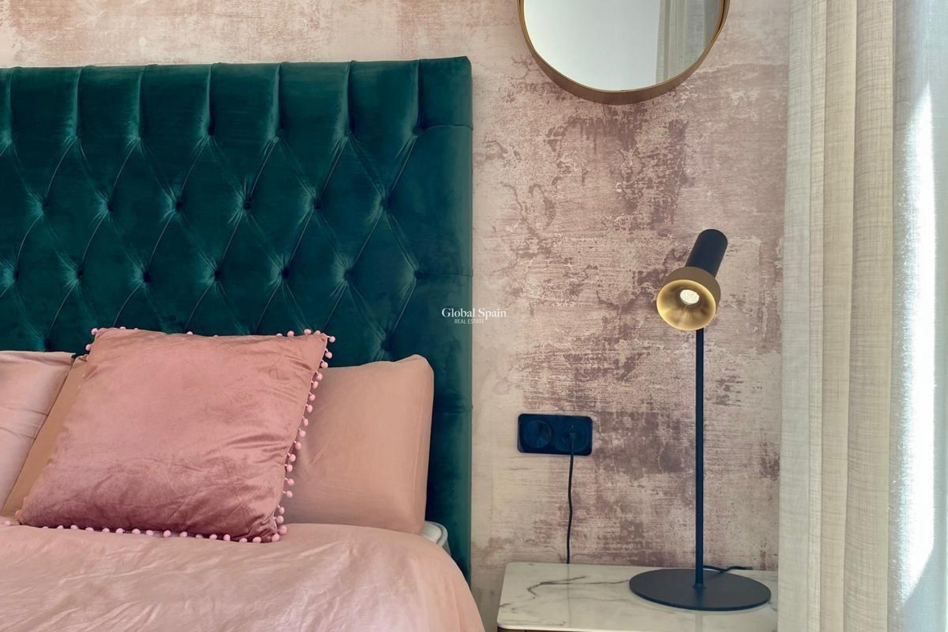 Revente - PENTHOUSE -
TORREVIEJA - Punta Prima