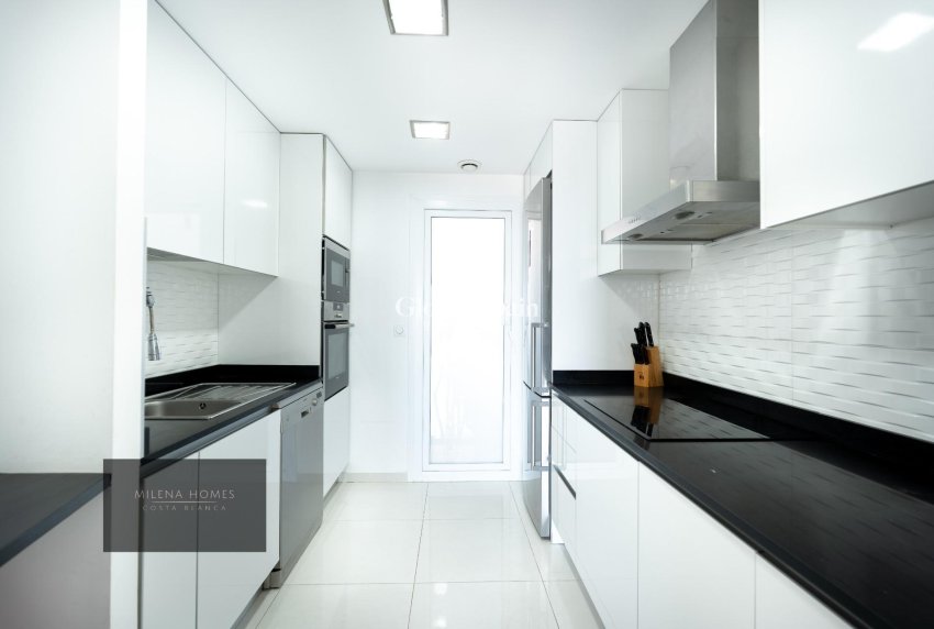 Revente - PENTHOUSE -
TORREVIEJA - Punta Prima