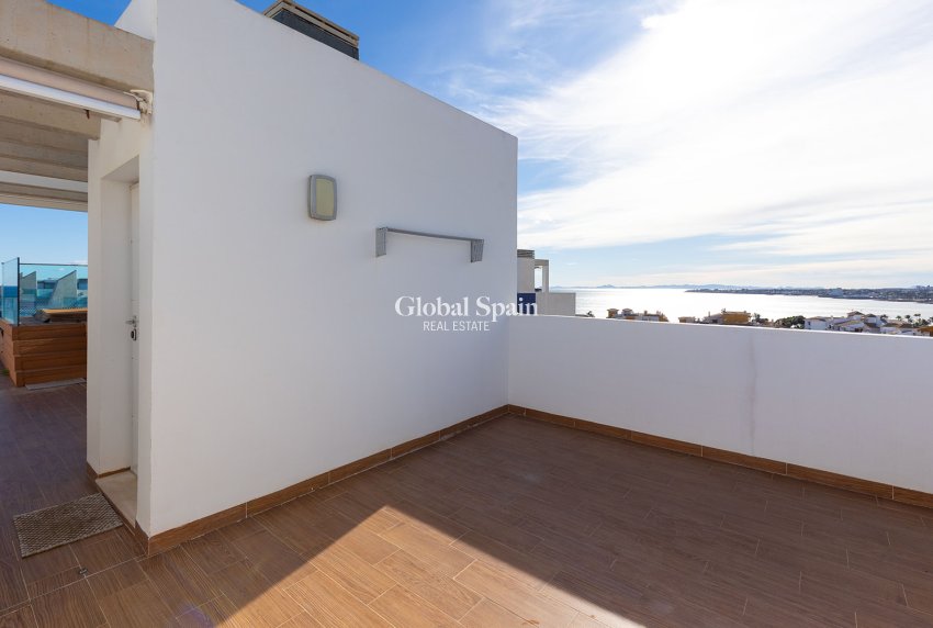 Revente - PENTHOUSE -
TORREVIEJA - Punta Prima