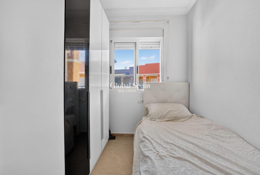 Revente - PENTHOUSE -
TORREVIEJA - Torreblanca