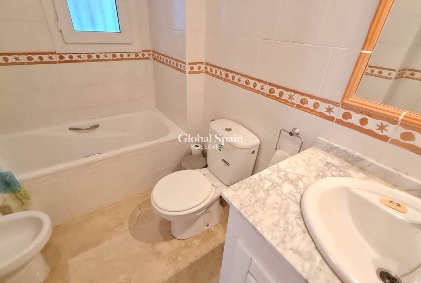 Revente - PENTHOUSE -
VILLAMARTÍN - Costa Blanca